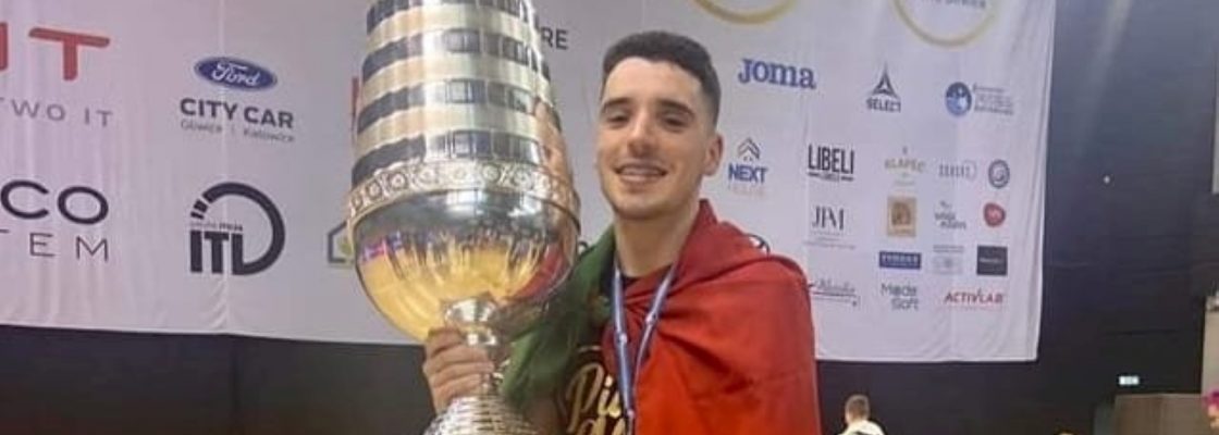 (Português) Miguel Pegacha sagrou-se campeão da Liga “EKSTRAKLASA” na Polónia
