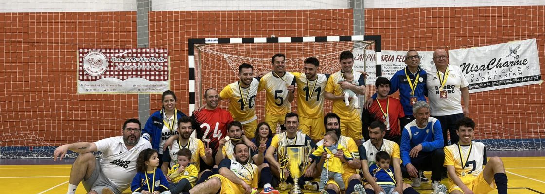 (Português) Seniores da UDCS conquistam Taça de Futsal Masculino